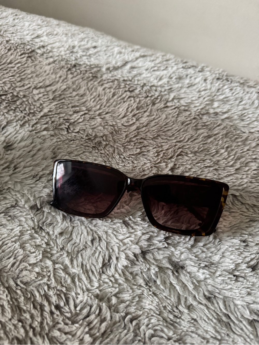 Simons Tortoiseshell Square Women's Sunglasses - Dark Brown Lenses